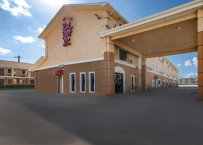 Red Roof Inn & Suites Denton